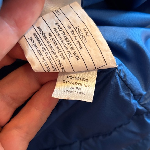 Patagonia Women's Vibrant Blue Down Sweater - Picture 8 of 16